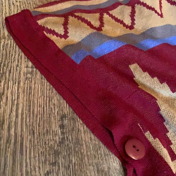 Aztec Pattern Cardigan - Picture 2 of 4